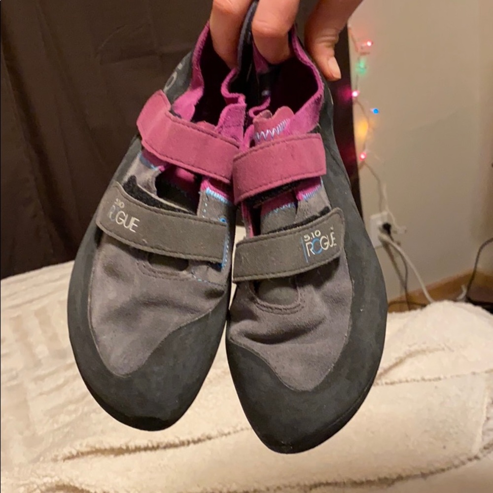5.10 Rogue stealth c4 climbing shoes